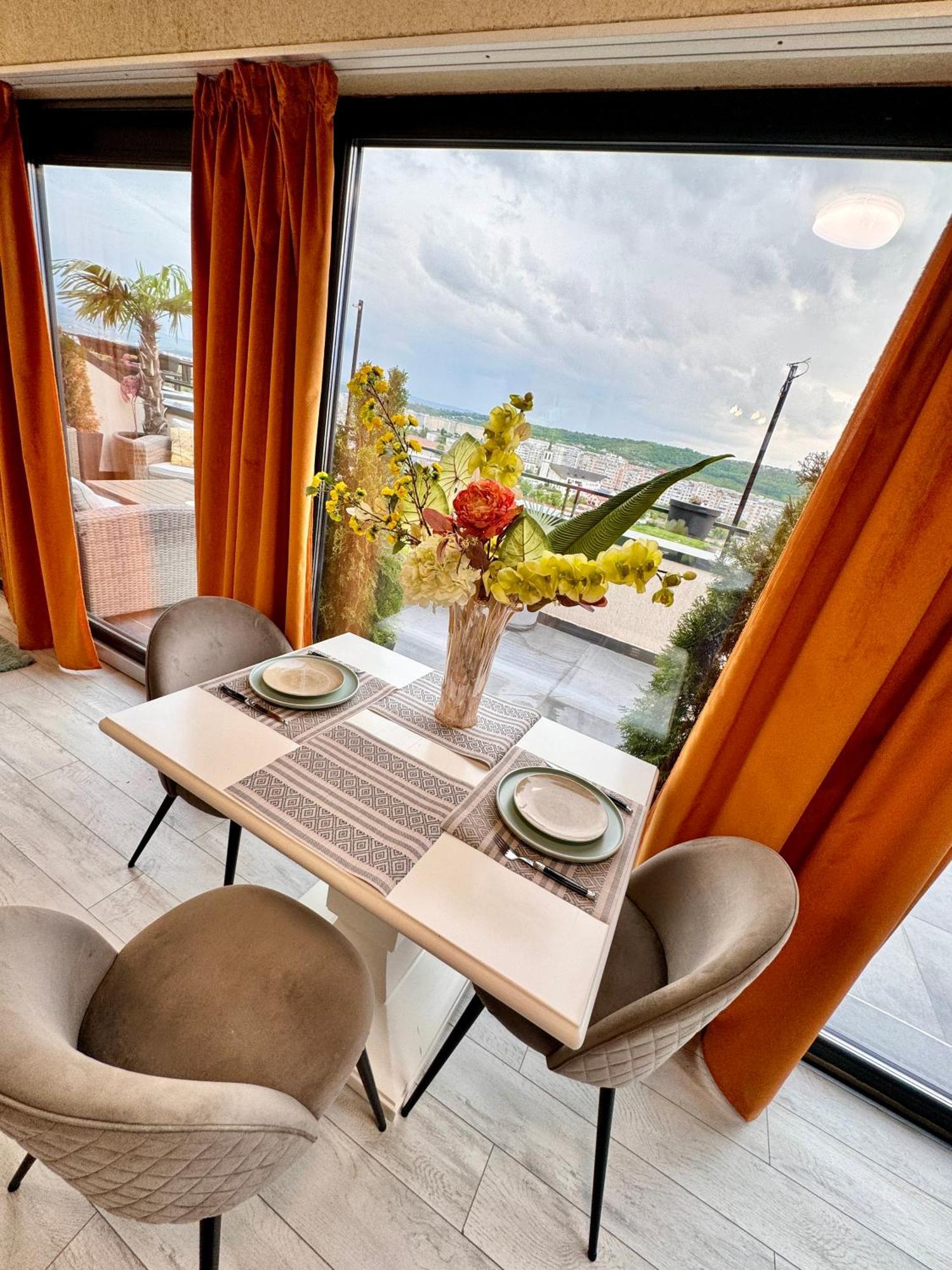 Penthouse Exclusive View , Iasi Leilighet Eksteriør bilde