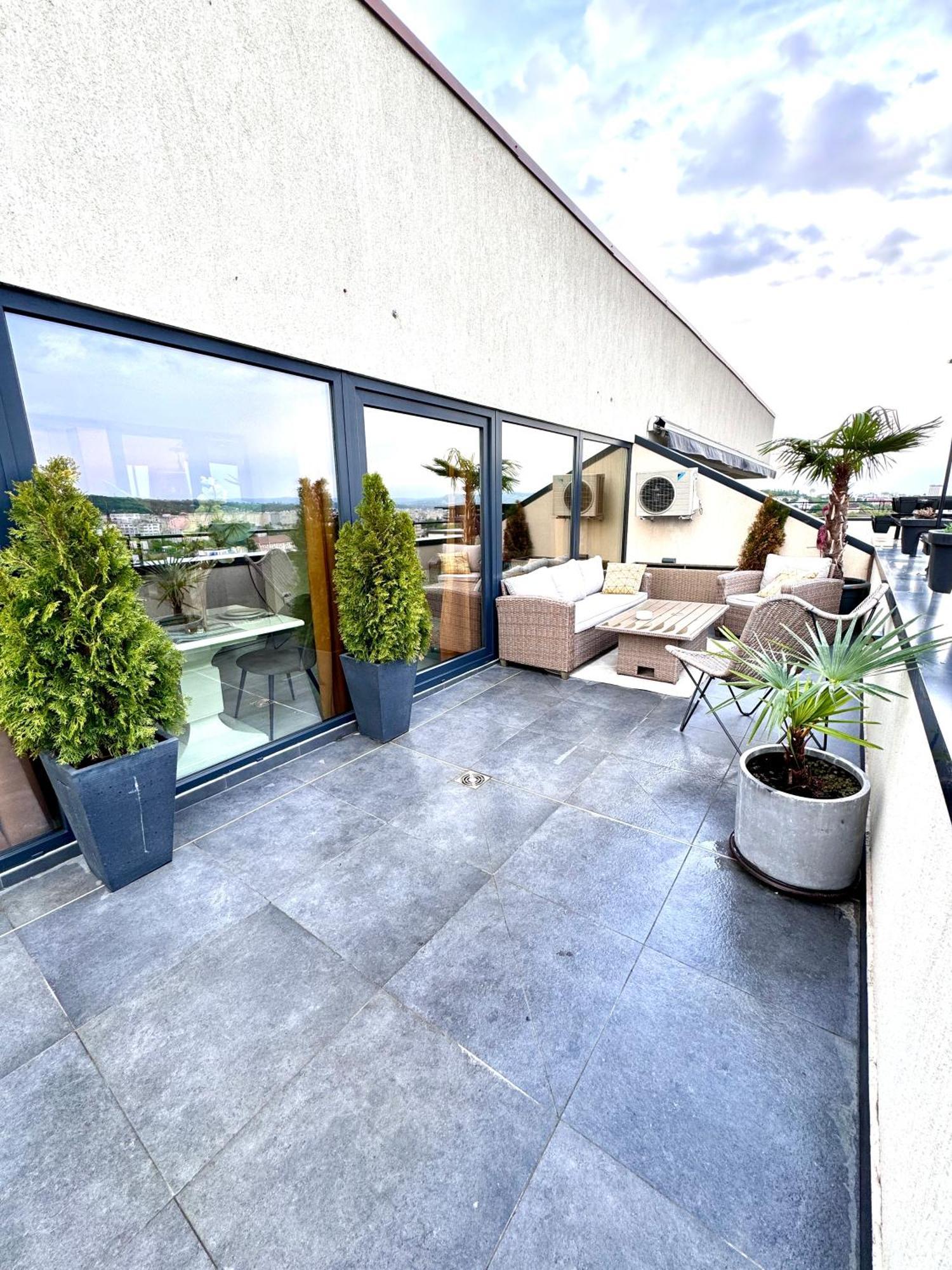 Penthouse Exclusive View , Iasi Leilighet Eksteriør bilde