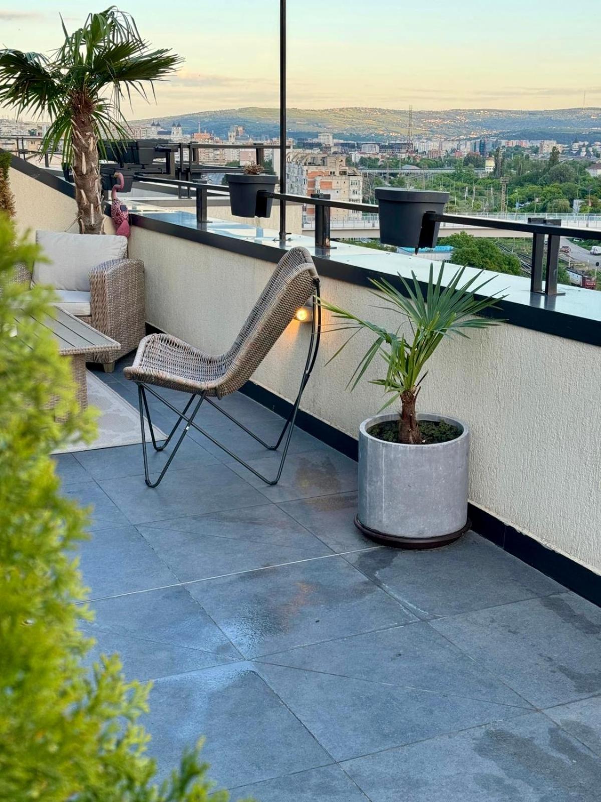 Penthouse Exclusive View , Iasi Leilighet Eksteriør bilde