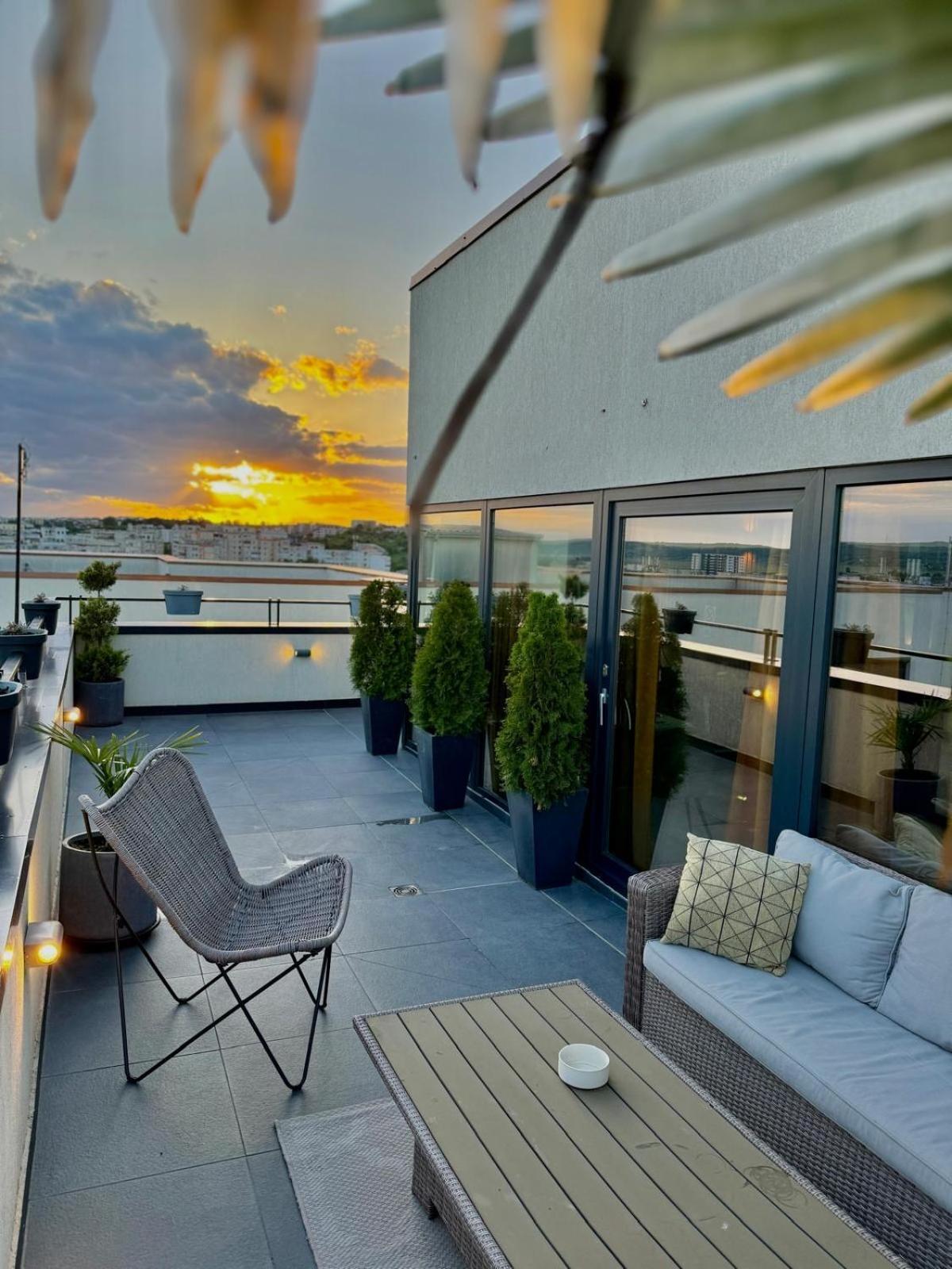 Penthouse Exclusive View , Iasi Leilighet Eksteriør bilde