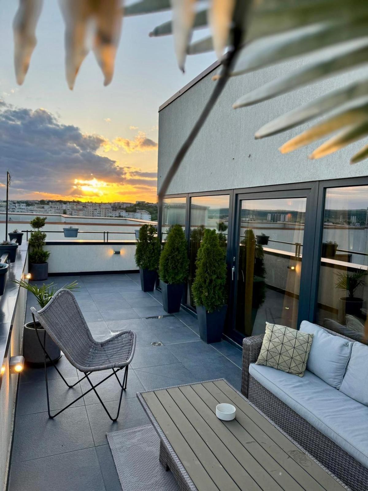 Penthouse Exclusive View , Iasi Leilighet Eksteriør bilde